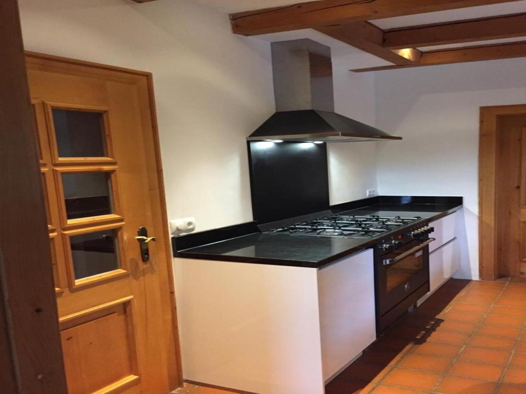 Quaint Mansion Near Ski Bus In Goldegg Bagian luar foto