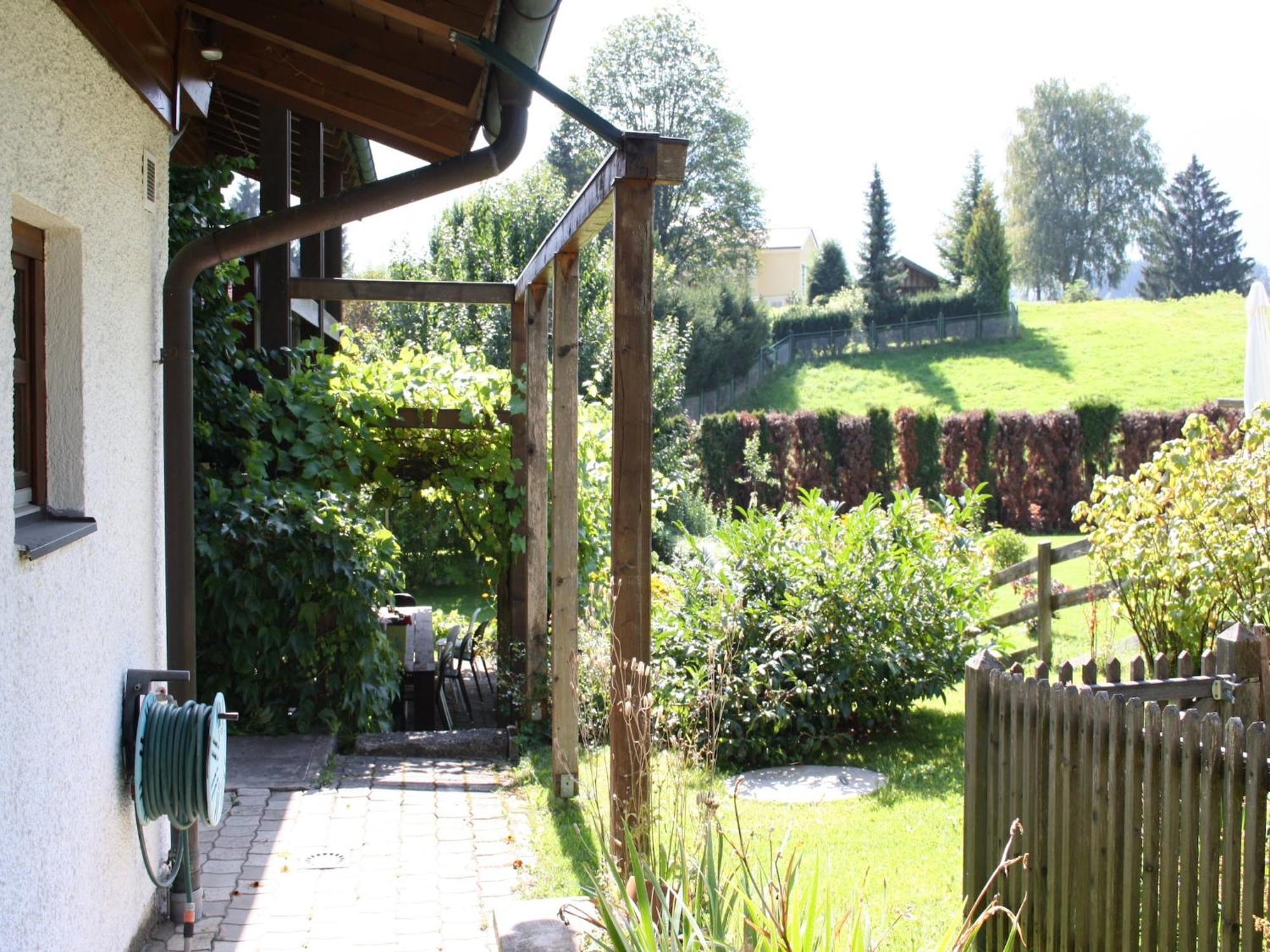 Quaint Mansion Near Ski Bus In Goldegg Bagian luar foto